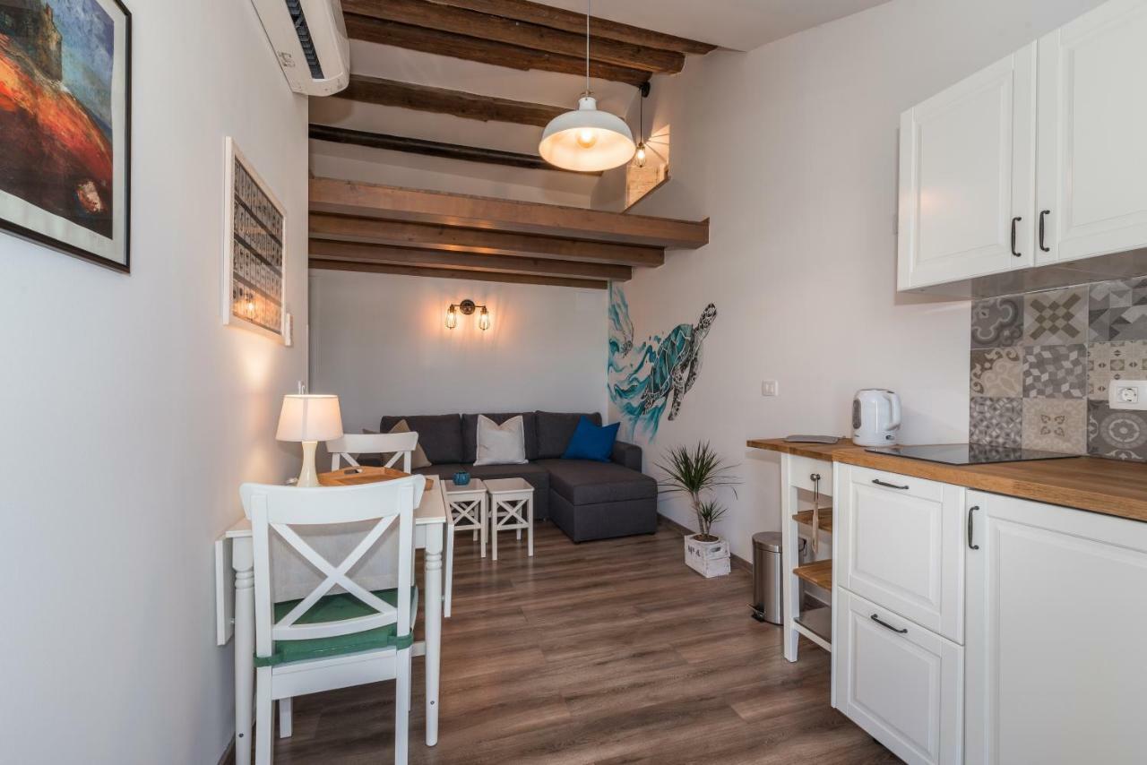 Skipper Suites Novigrad Istria Esterno foto